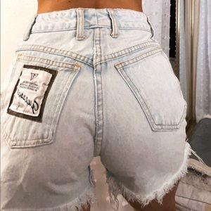 VINTAGE GUESS High Waisted Jean Shorts